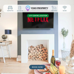 Central House with Free Parking, Pool Table, Garden, Super-Fast Wifi and Smart TVs by Yoko Property